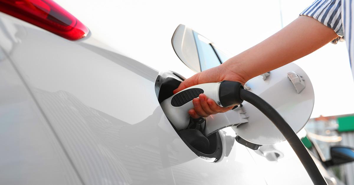 1200X628_conseil_voiture-electrique_occasion-Guide-achat-VE.jpg